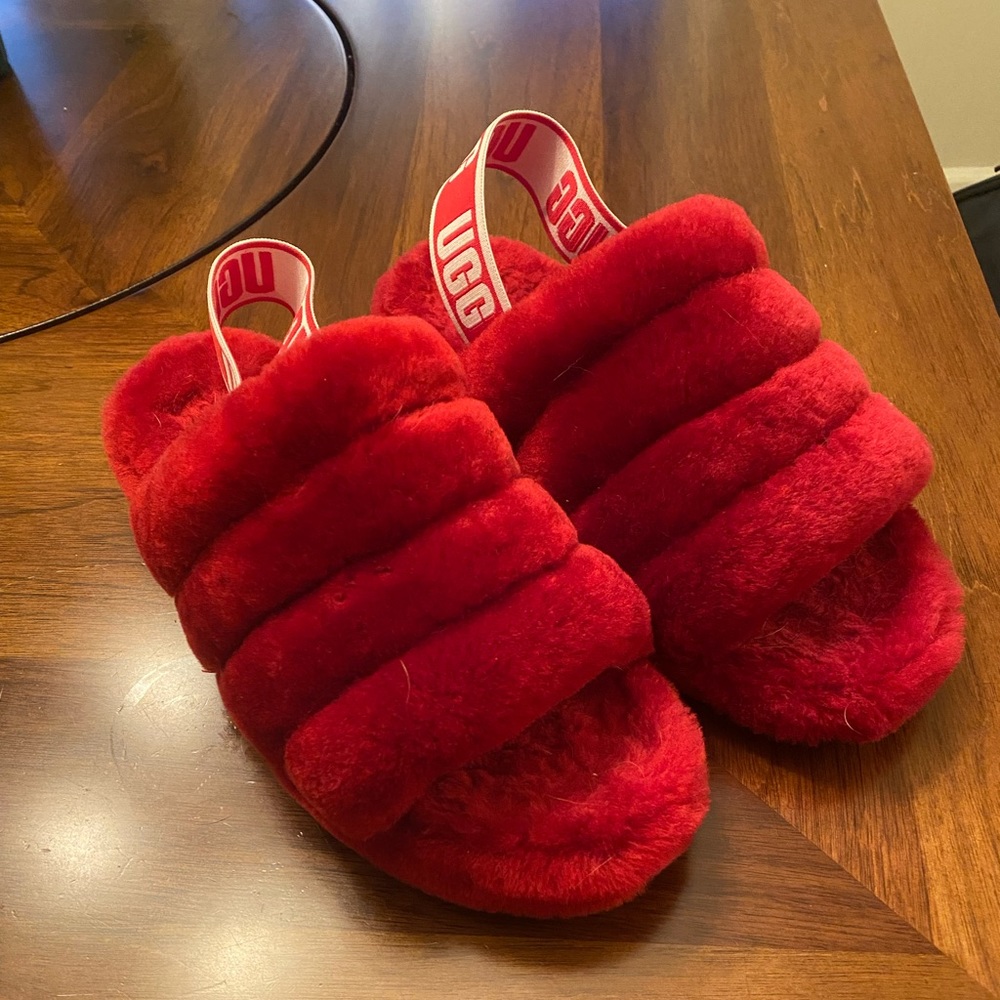UGG FLUFF YEAH SLIDES